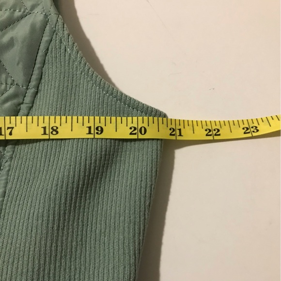 Large Christopher and banks Vest - Picture 5 of 13